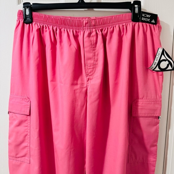 NWT Cherokee Studio Low Rise Cargo Scrub Pants | Size XL - Picture 2 of 7